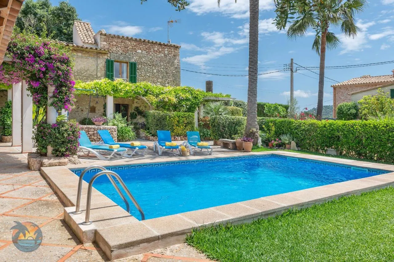 カントリーハウス Finca L'Hort De Can Bota,Con Piscina Privada ポレンサ