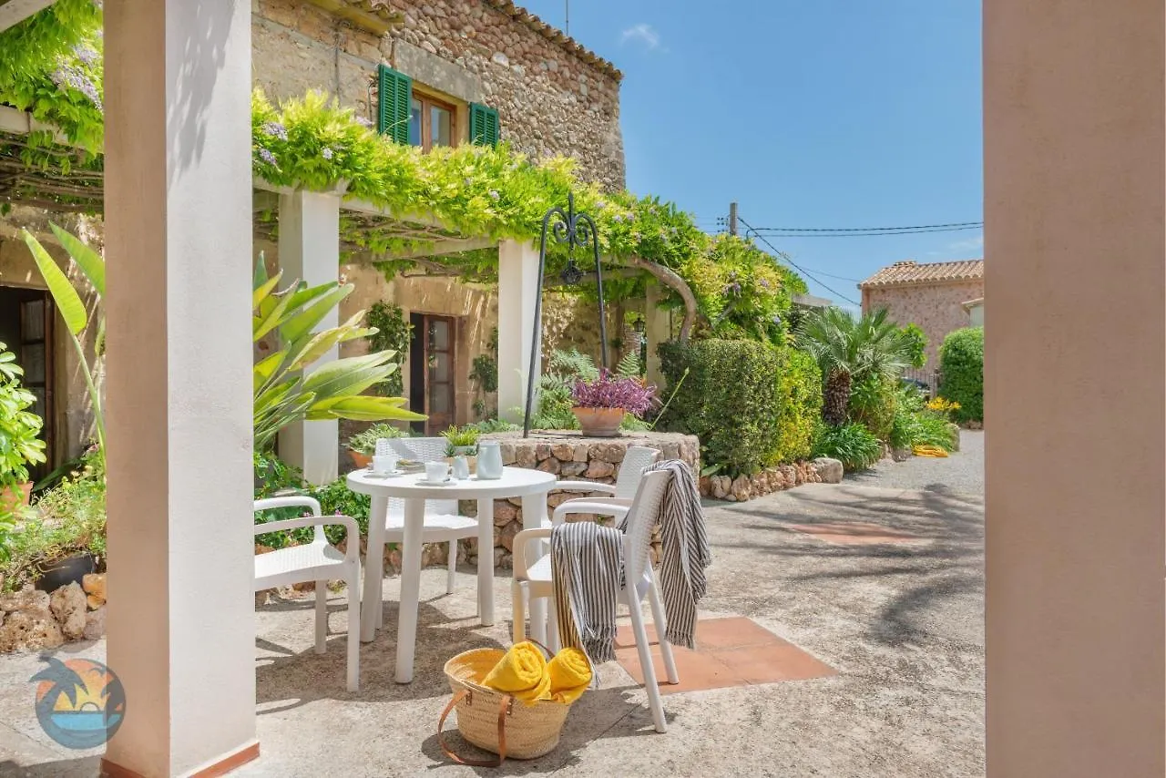 カントリーハウス Finca L'Hort De Can Bota,Con Piscina Privada ポレンサ