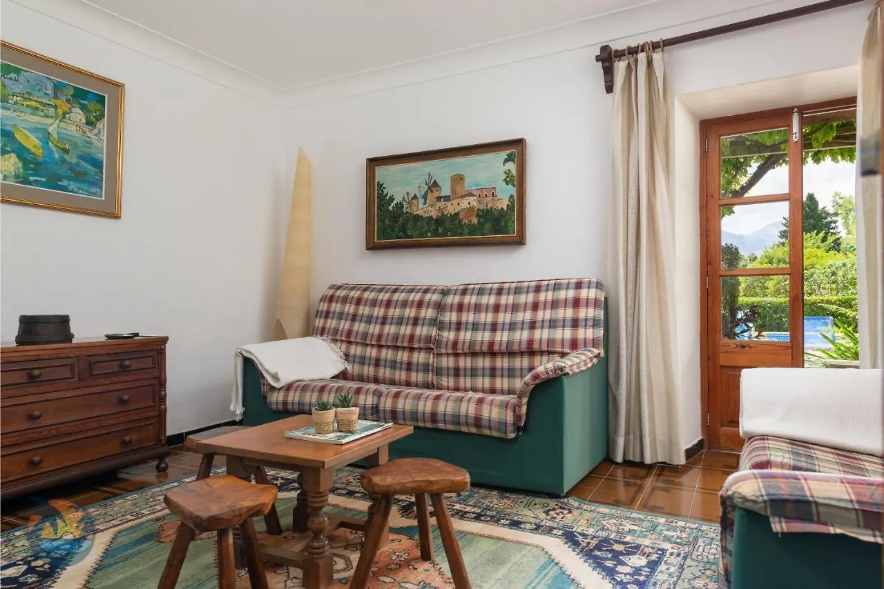 Finca L\'Hort De Can Bota,Con Piscina Privada contacts