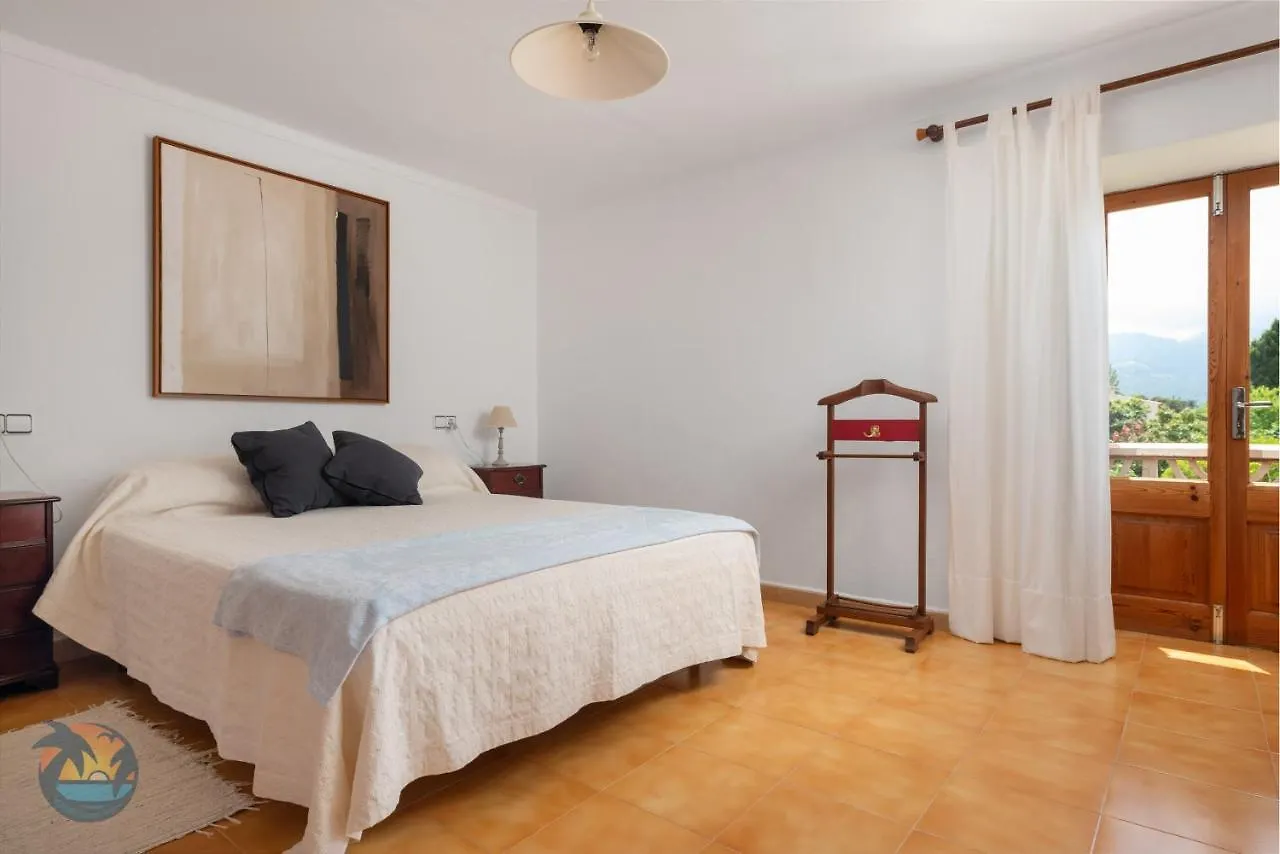 Country house Finca L'Hort De Can Bota,Con Piscina Privada Pollenca Spain