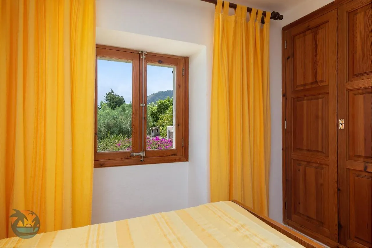 Finca L'Hort De Can Bota,Con Piscina Privada Pollenca